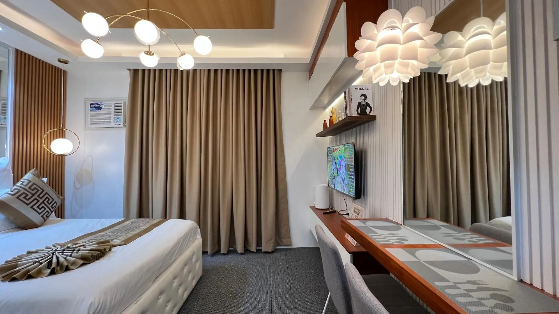 Aparthotel Messatierra Unit 1526-Rinanns Staycation Davao